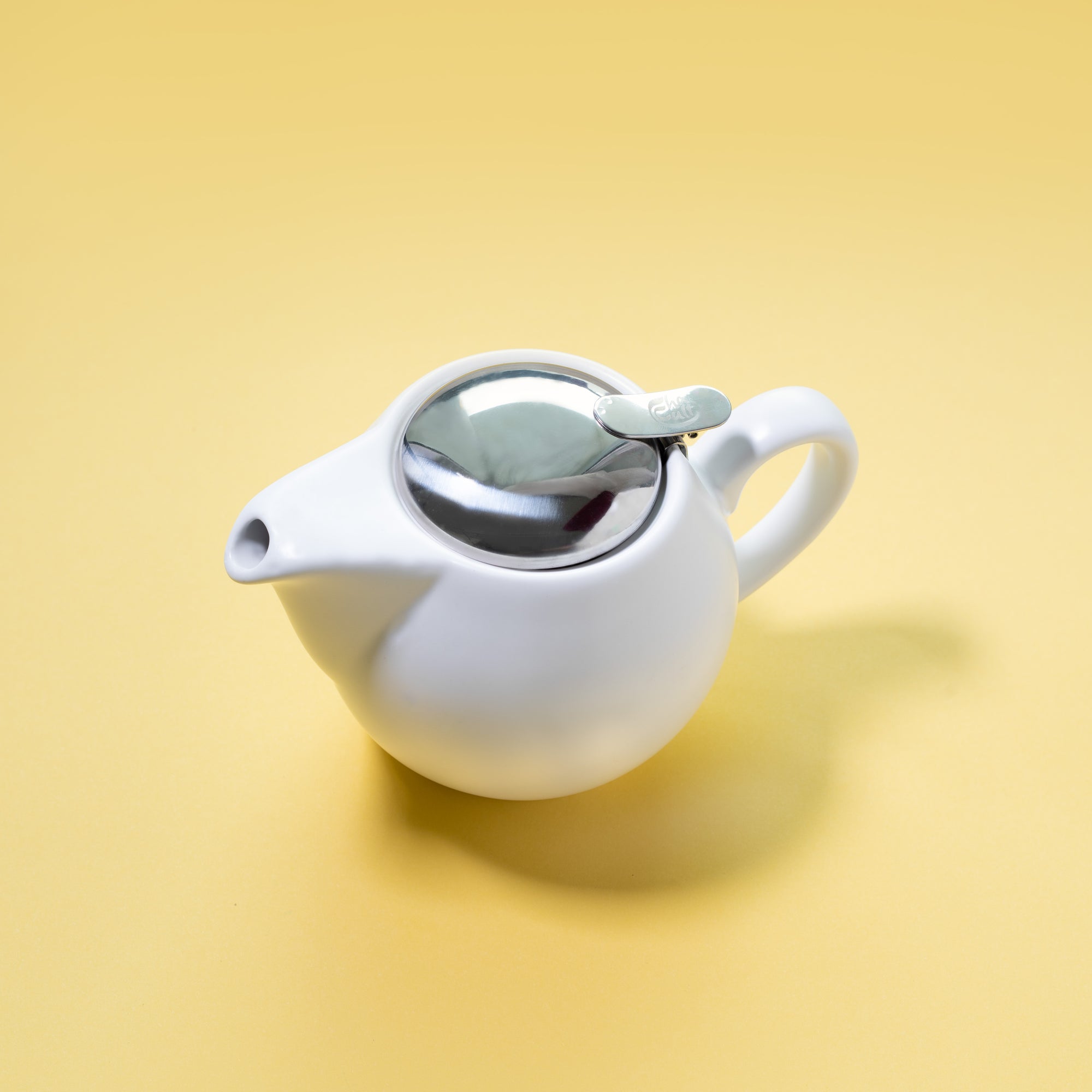 Maisie White Teapot